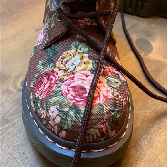 SOLD. Dr. Martens 1460 Brown Floral Canvas - Picture 6 of 8